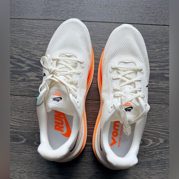 Nike Vomero Premium Sail Coconut Milk Sneakers Size 12 main image 4
